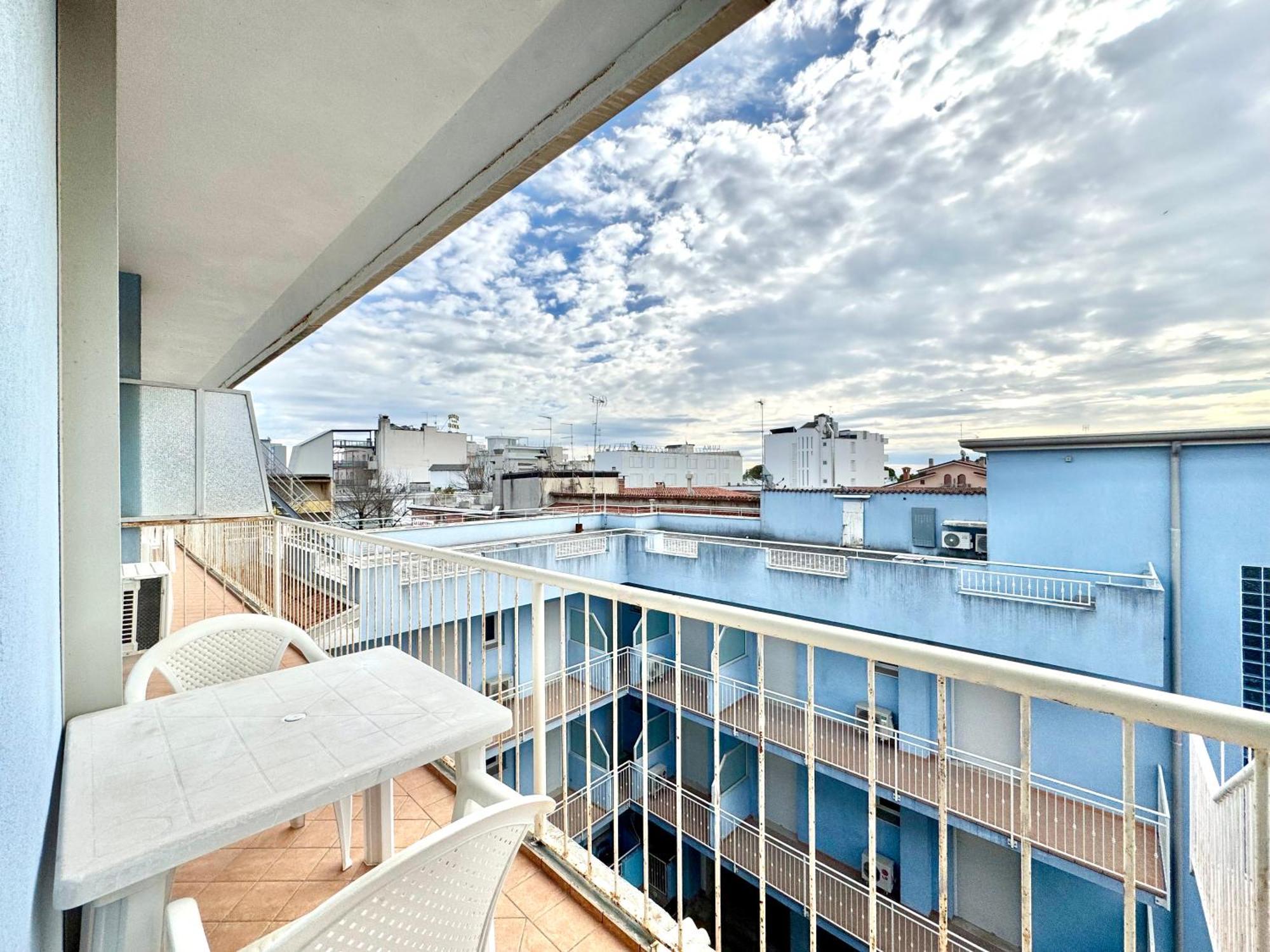 Rialto Apartman Lignano Sabbiadoro Kültér fotó